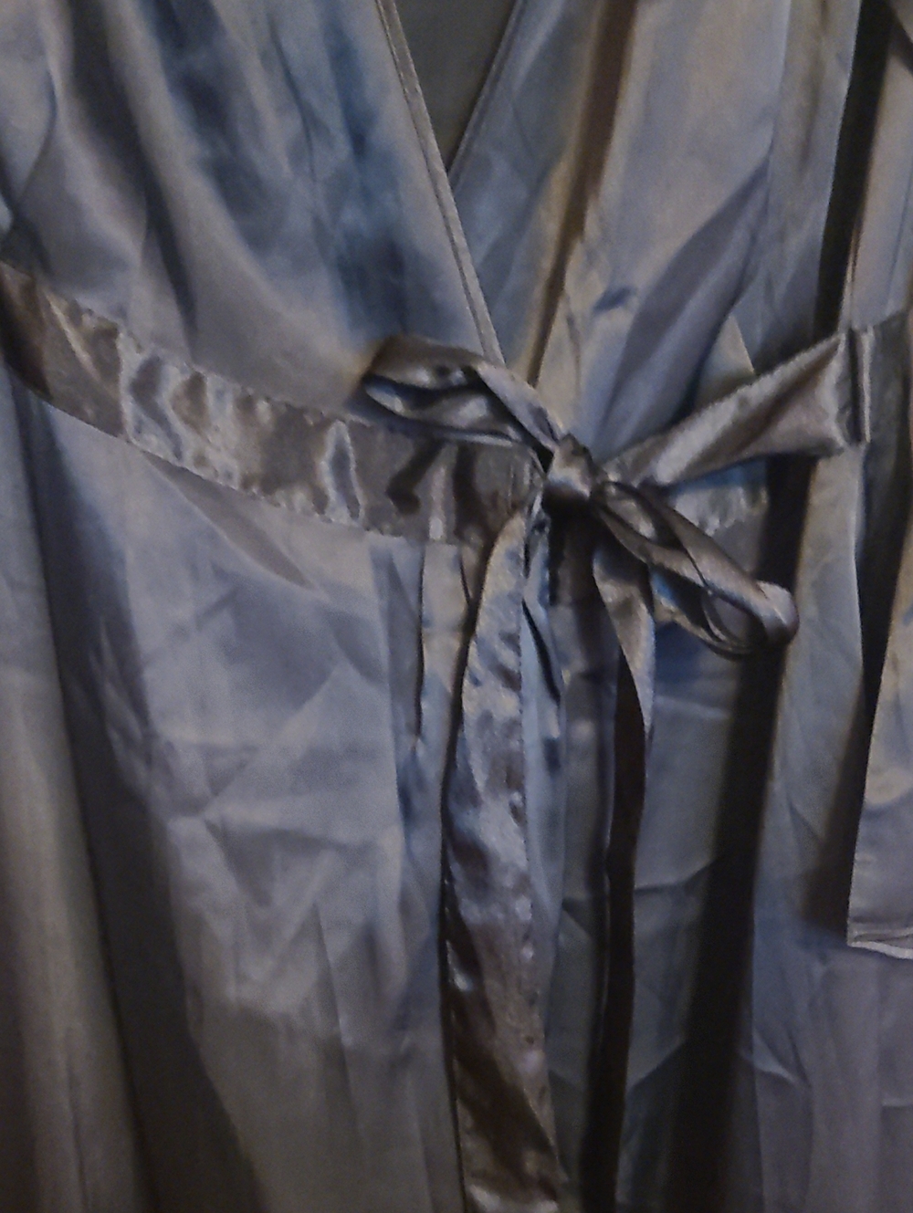 Cabernet Robe - Picture 4 of 8